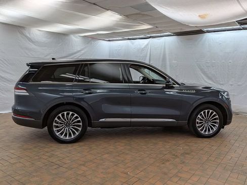 Used 2022 Lincoln Aviator Reserve w/ Elements Package Plus image 8