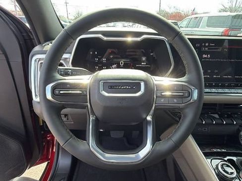 New 2026 GMC Canyon Denali AWD/4WD image 32