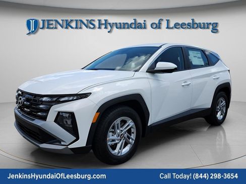 New 2026 Hyundai Tucson SE FWD image 11