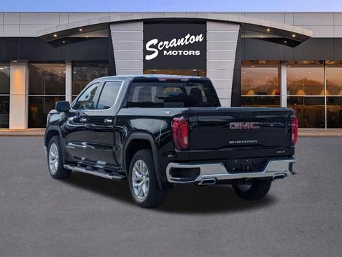 Certified 2022 GMC Sierra 1500 SLT w/ SLT Premium Plus Package AWD/4WD image 3