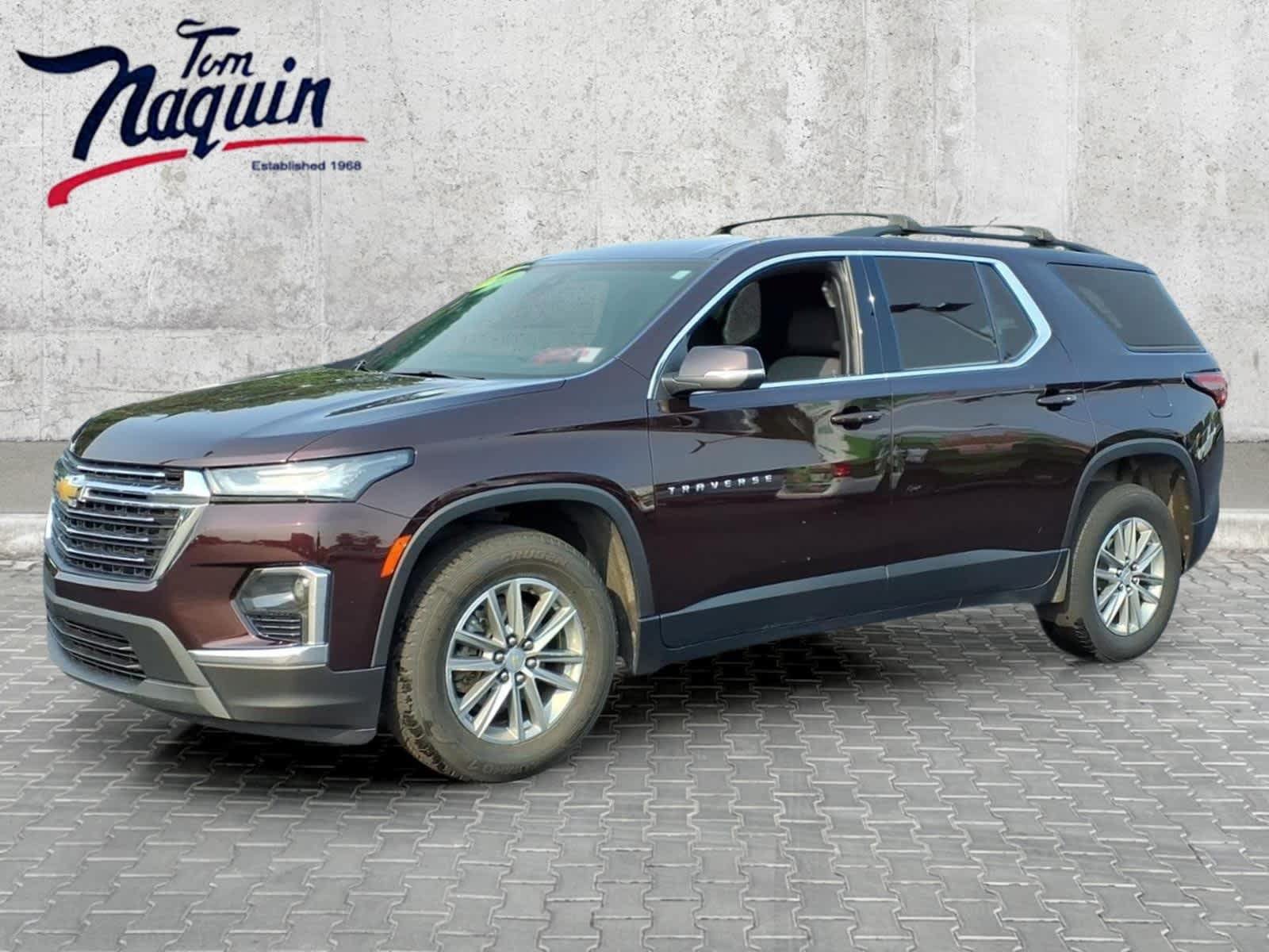 Used 2023 Chevrolet Traverse LT w/ LPO, Floor Liner Package AWD/4WD image 1