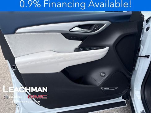 New 2026 Buick Envision Avenir AWD/4WD image 2