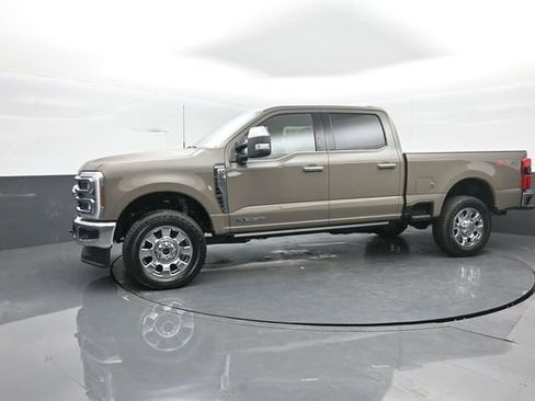New 2026 Ford F250 King Ranch w/ Chrome Package image 4