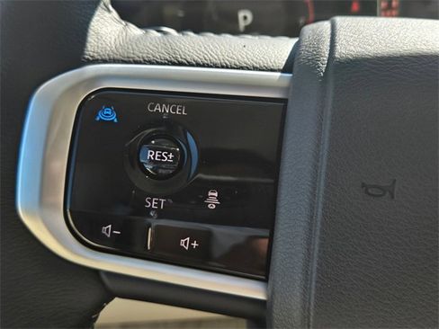 New 2025 Nissan Armada Platinum image 22