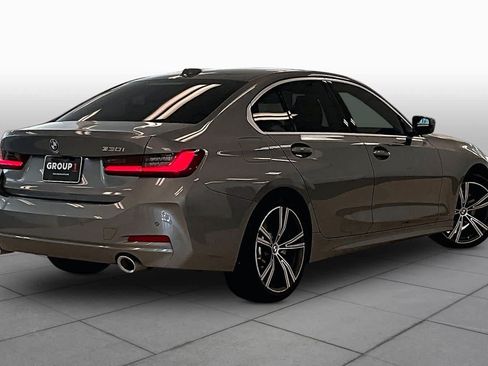 Used 2024 BMW 330i Sedan w/ Premium Package RWD image 11