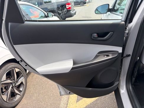 Certified 2023 Hyundai Kona SE AWD/4WD image 15