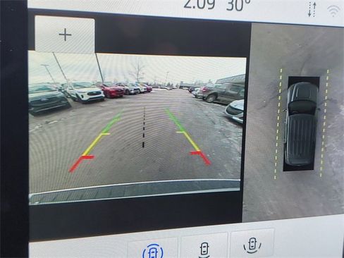 Certified 2022 Ford Explorer Platinum w/ Equipment Group 601A image 21