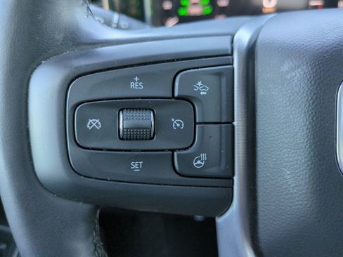 Used 2024 GMC Sierra 1500 SLE image 25