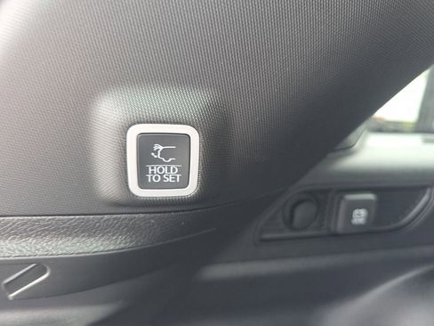 New 2026 Jeep Grand Cherokee Limited AWD/4WD image 13