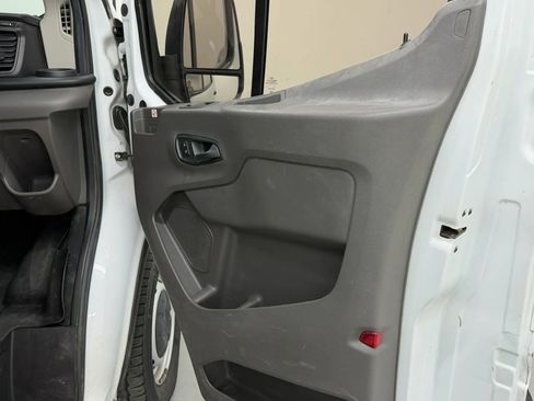 Used 2020 Ford Transit 150 Low Roof RWD image 12