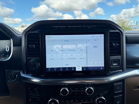 Used 2021 Ford F150 Lariat w/ Equipment Group 502A High image 50