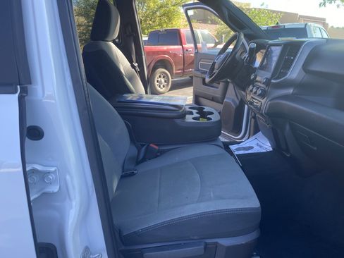 Used 2022 RAM 2500 Big Horn AWD/4WD image 22