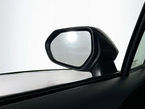 Used 2025 Toyota Corolla LE image 16