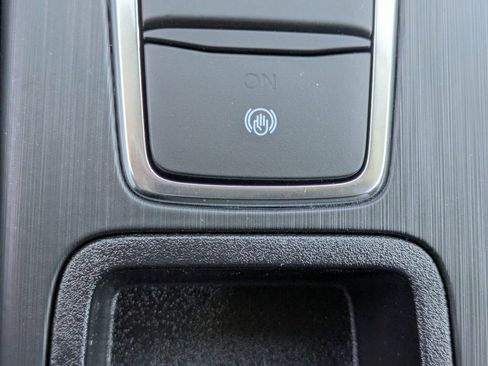 New 2026 Ford Escape SE image 28