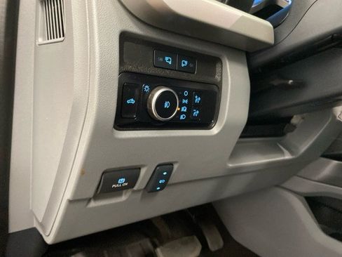 Used 2023 Ford F550 4x4 SuperCab Super Duty w/ XLT Value Package image 22