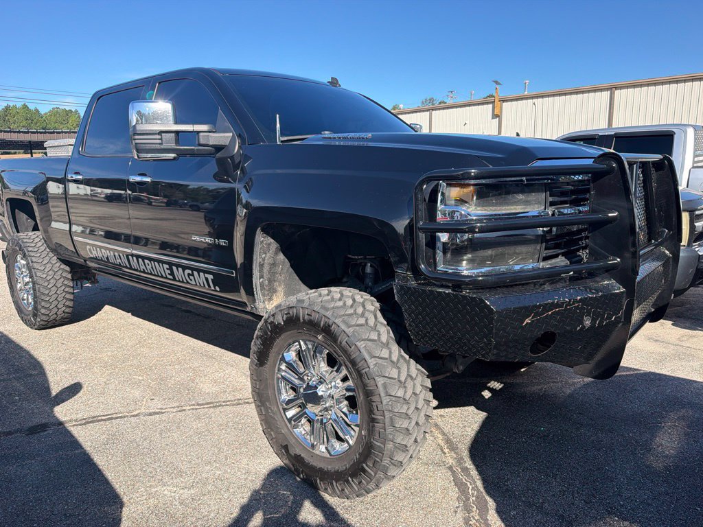 Used 2015 Chevrolet Silverado 2500 LTZ AWD/4WD image 2