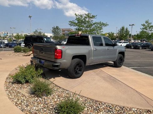 Used 2017 Chevrolet Silverado 1500 LT w/ All Star Edition AWD/4WD image 4