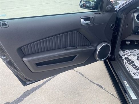 Used 2013 Ford Mustang Shelby GT500 image 19