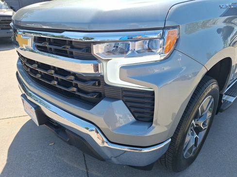 Used 2025 Chevrolet Silverado 1500 LT RWD image 10