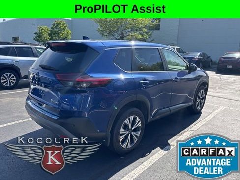 Used 2023 Nissan Rogue SV AWD/4WD image 4