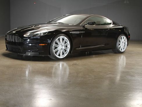 Used 2009 Aston Martin DBS Coupe RWD image 6