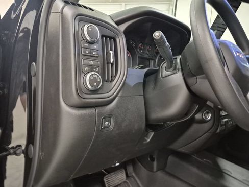 New 2026 GMC Sierra 1500 Pro w/ Graphite Edition AWD/4WD image 18