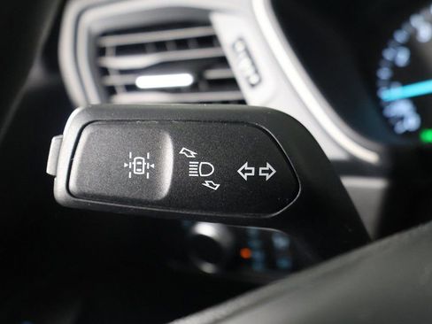 Used 2022 Ford Escape SE image 36