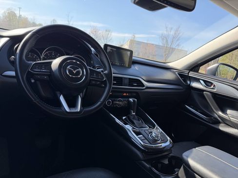 Used 2018 MAZDA CX-9 Touring w/ Touring Premium Package AWD/4WD image 21