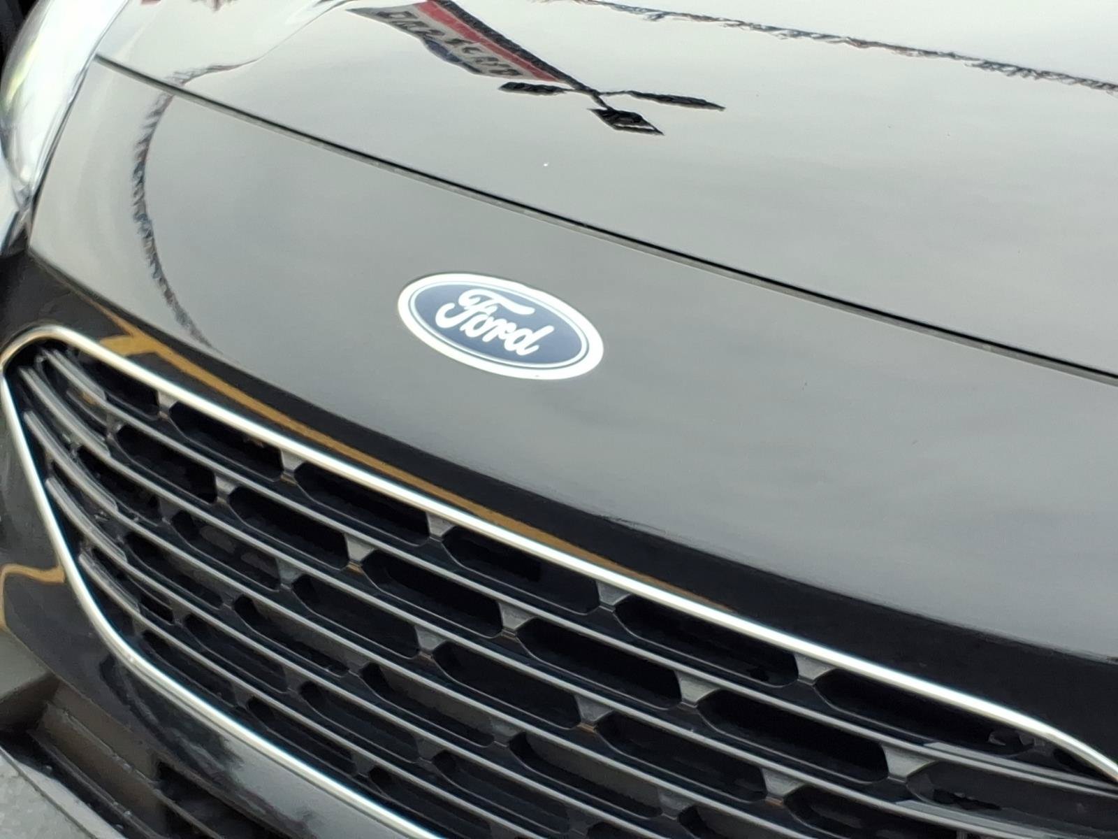 Used 2021 Ford Escape SE w/ SE Sport Appearance Package AWD/4WD image 32