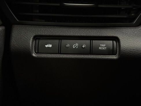 Used 2024 Nissan Altima 2.5 SV image 27