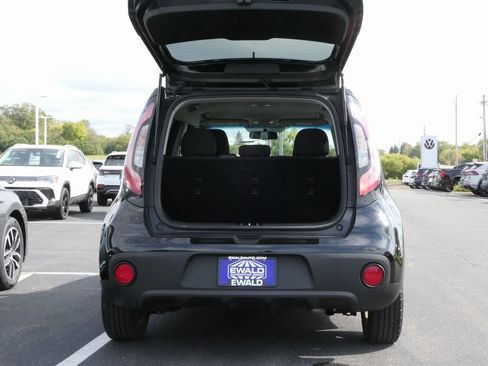Used 2018 Kia Soul image 24