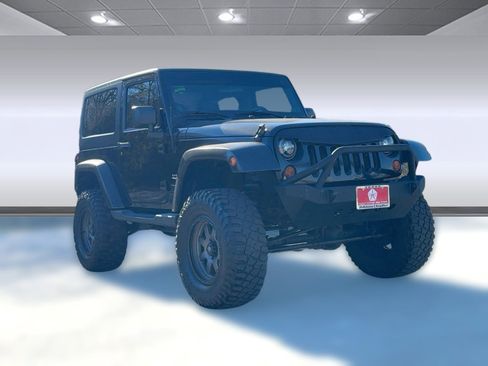 Used 2012 Jeep Wrangler Sahara image 7
