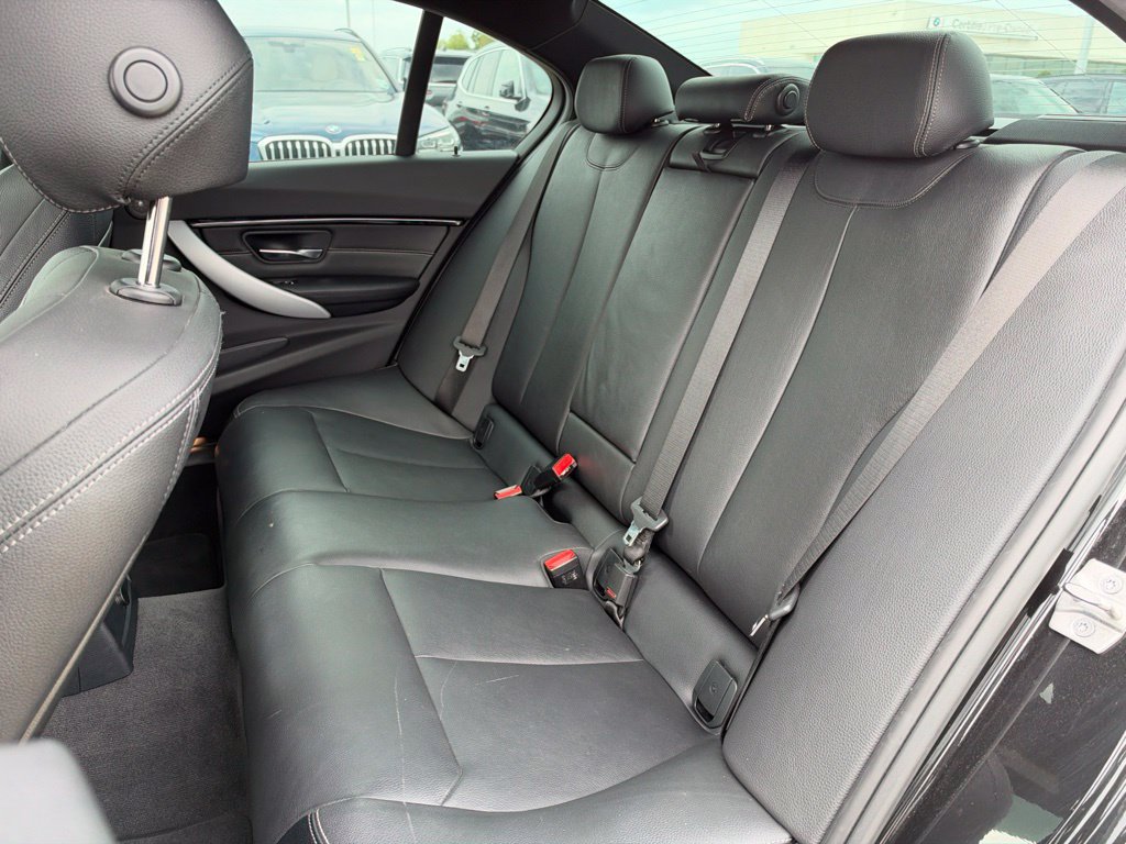 Used 2018 BMW 340i Sedan RWD image 19