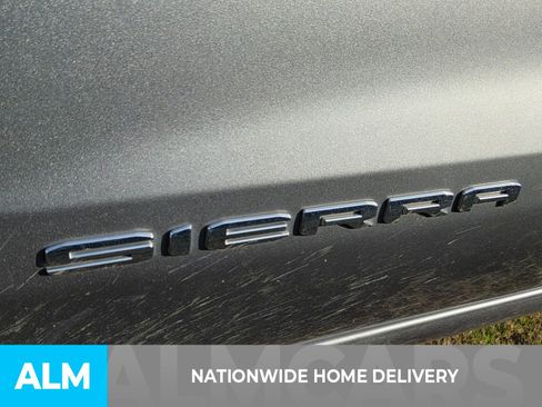 Used 2023 GMC Sierra 1500 SLT w/ SLT Premium Package image 4