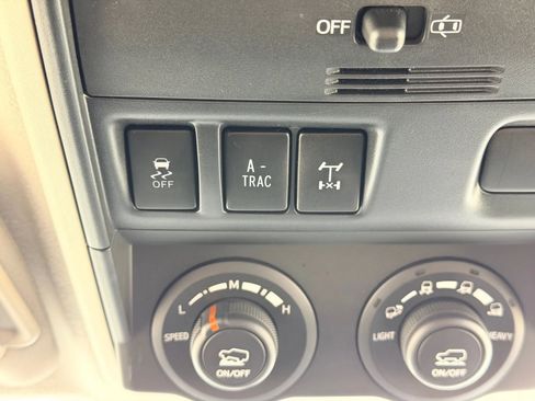 Used 2016 Toyota 4Runner Trail image 25