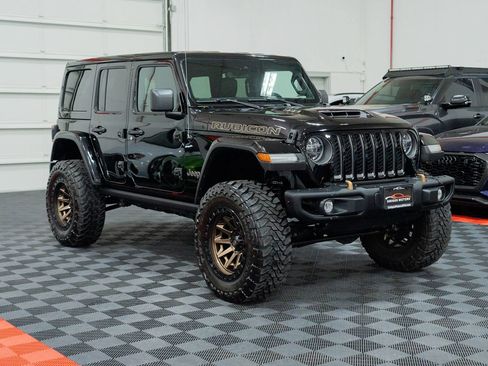 Used 2022 Jeep Wrangler Unlimited Rubicon w/ Trailer Tow Package AWD/4WD image 10