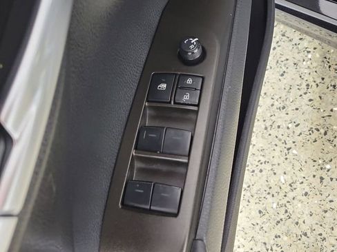 Used 2023 Toyota Camry SE FWD image 22