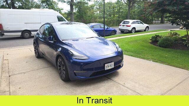 Used 2022 Tesla Model Y Performance AWD/4WD image 1