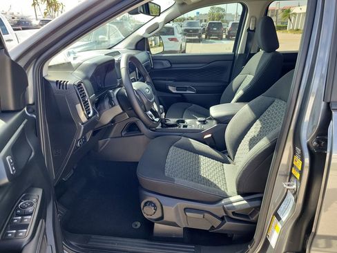 New 2025 Ford Ranger XLT w/ FX4 Off-Road Package AWD/4WD image 19