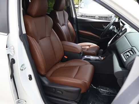 Used 2023 Subaru Ascent Touring AWD/4WD image 20