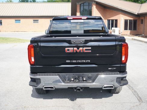 New 2026 GMC Sierra 1500 SLT w/ SLT Convenience Package image 4