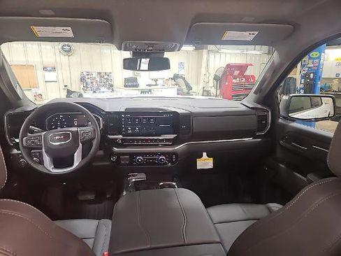 New 2026 GMC Sierra 1500 SLT w/ SLT Premium Plus Package image 20