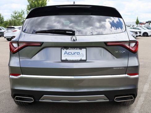 New 2026 Acura MDX SH-AWD image 5