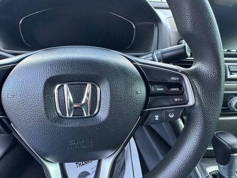 Used 2019 Honda Accord LX image 16