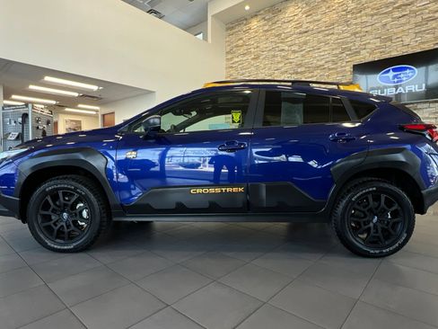Used 2025 Subaru Crosstrek 2.5i Wilderness w/ Crosstrek Mirror Package AWD/4WD image 2