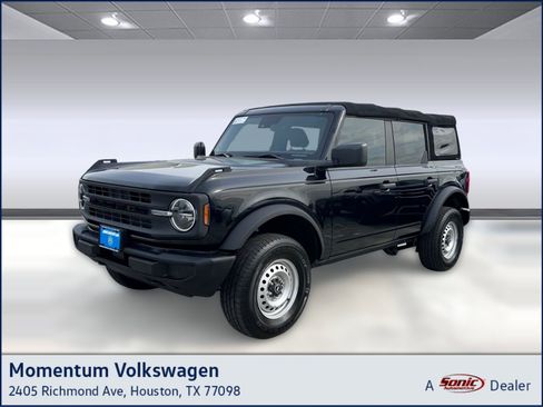 Used 2022 Ford Bronco image 1