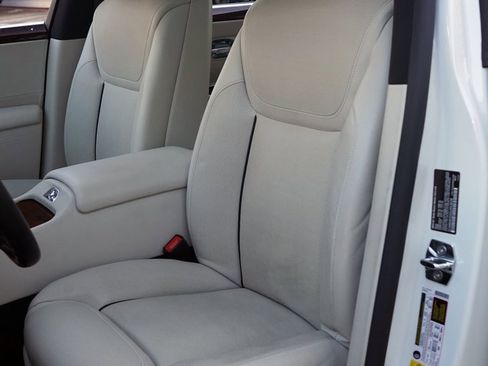 Used 2016 Rolls-Royce Ghost image 9