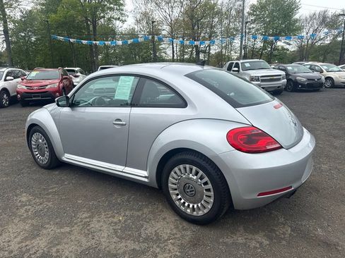 Used 2014 Volkswagen Beetle 1.8T FWD image 10