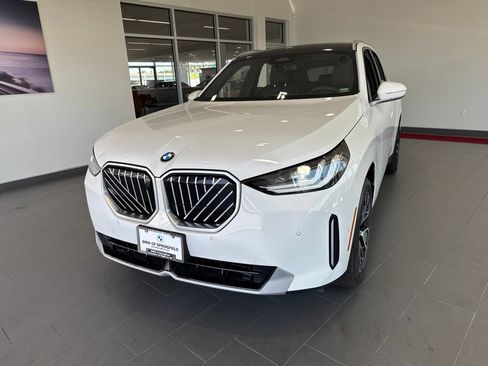 Used 2026 BMW X3 xDrive30i AWD/4WD image 3