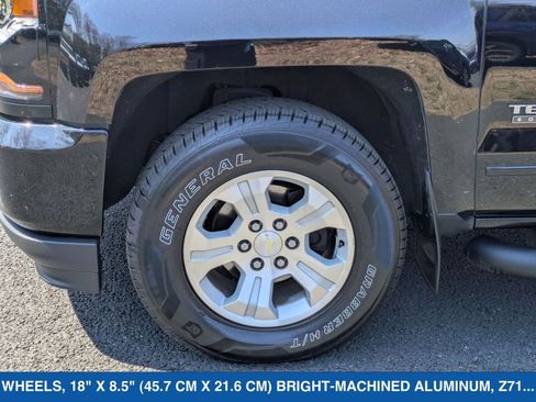 Used 2017 Chevrolet Silverado 1500 LT w/ Texas Edition AWD/4WD image 11